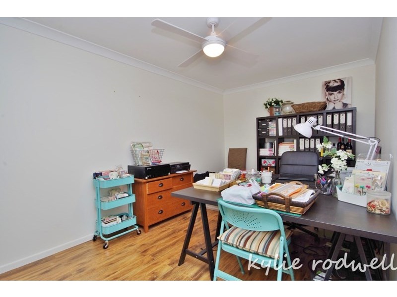 19 Paxton Court, Gleneagle QLD 4285