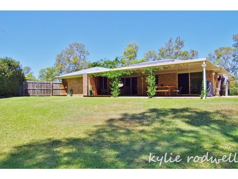 19 Paxton Court, Gleneagle QLD 4285