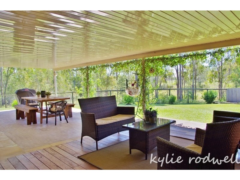 19 Paxton Court, Gleneagle QLD 4285