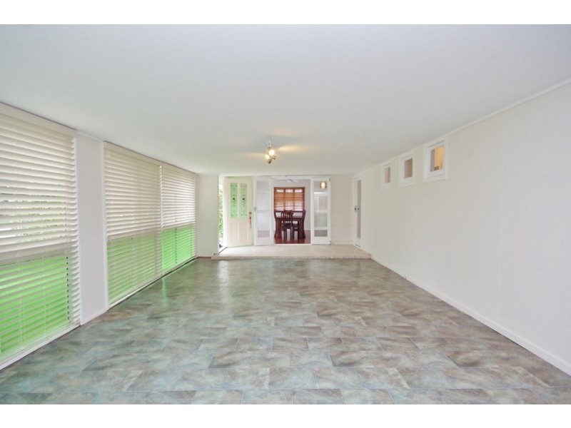 10 Anna Street, Beaudesert QLD 4285