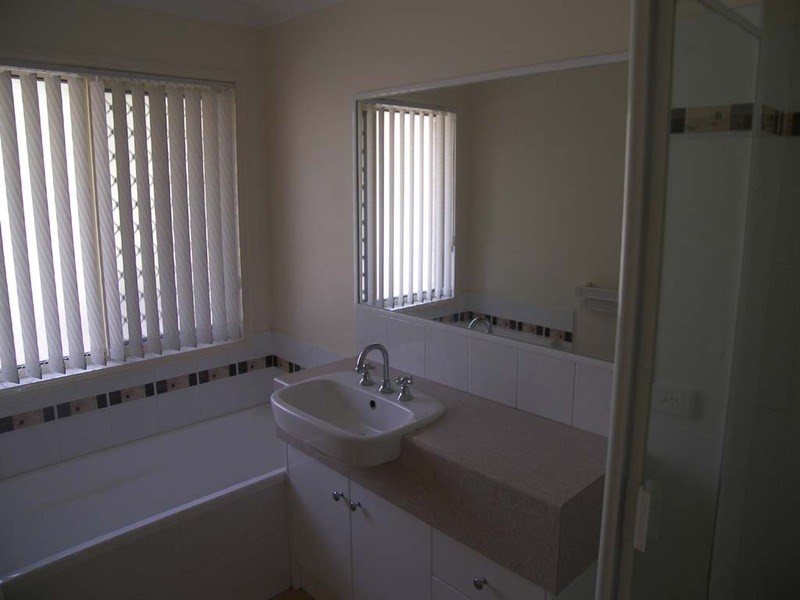 Kooralbyn QLD 4285