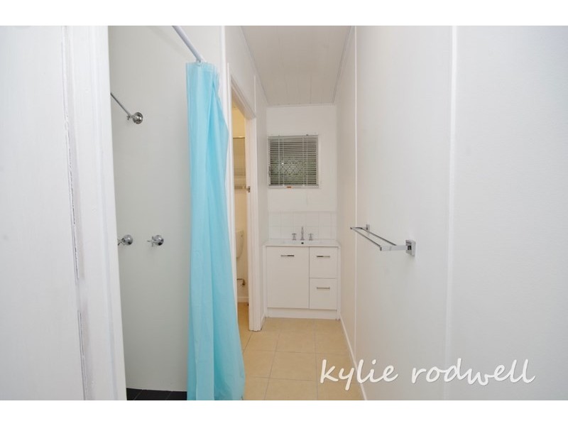 Unit 1 27 Hart Street, Beaudesert QLD 4285