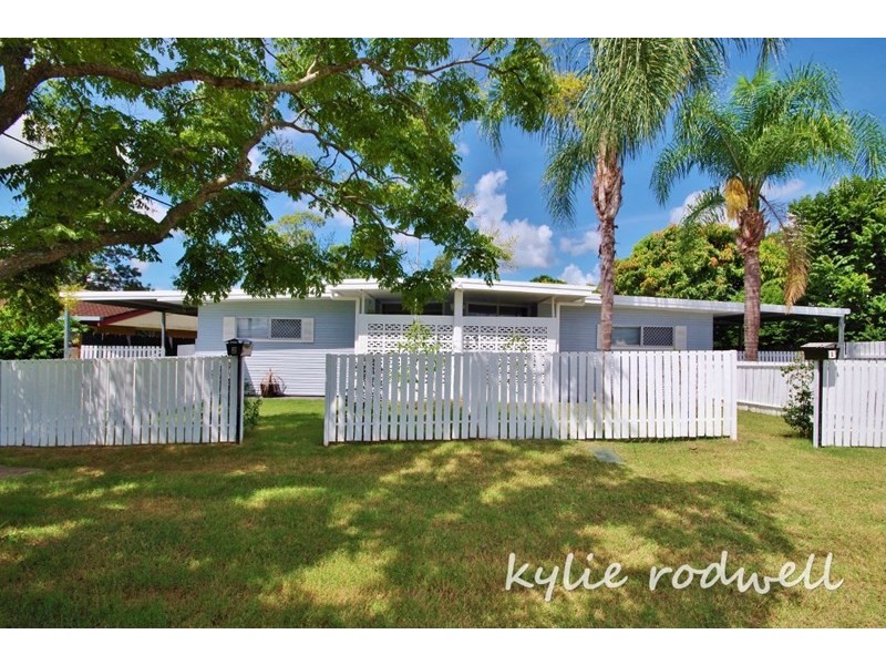 Unit 1 27 Hart Street, Beaudesert QLD 4285