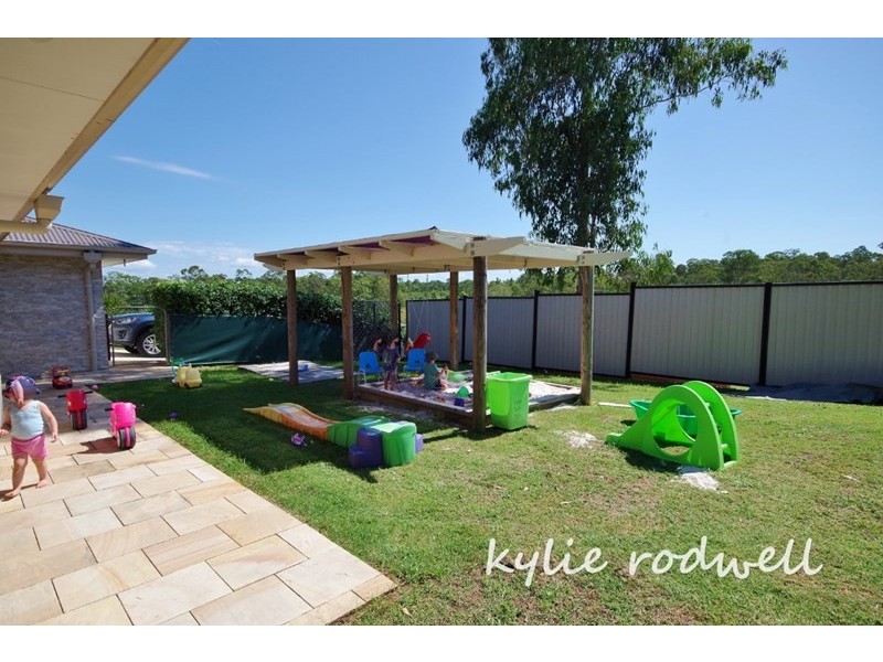 14 Corona Court, Gleneagle QLD 4285