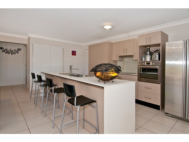 14 Corona Court, Gleneagle QLD 4285