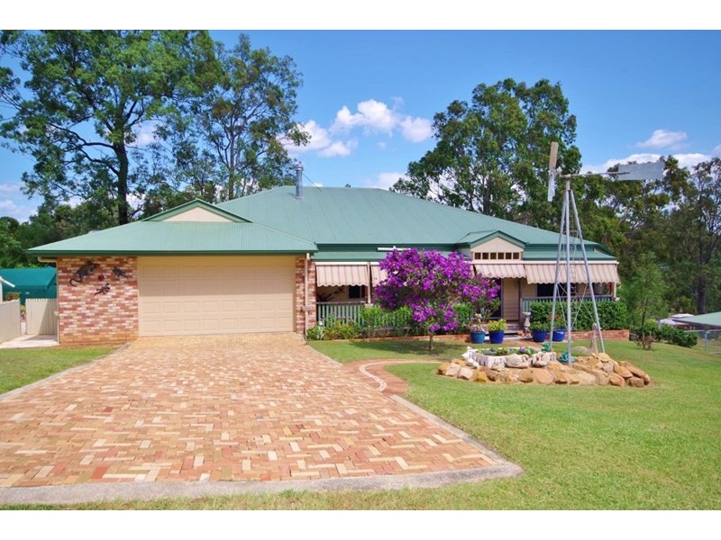 8 to 10 Peta Court, Cedar Vale QLD 4285