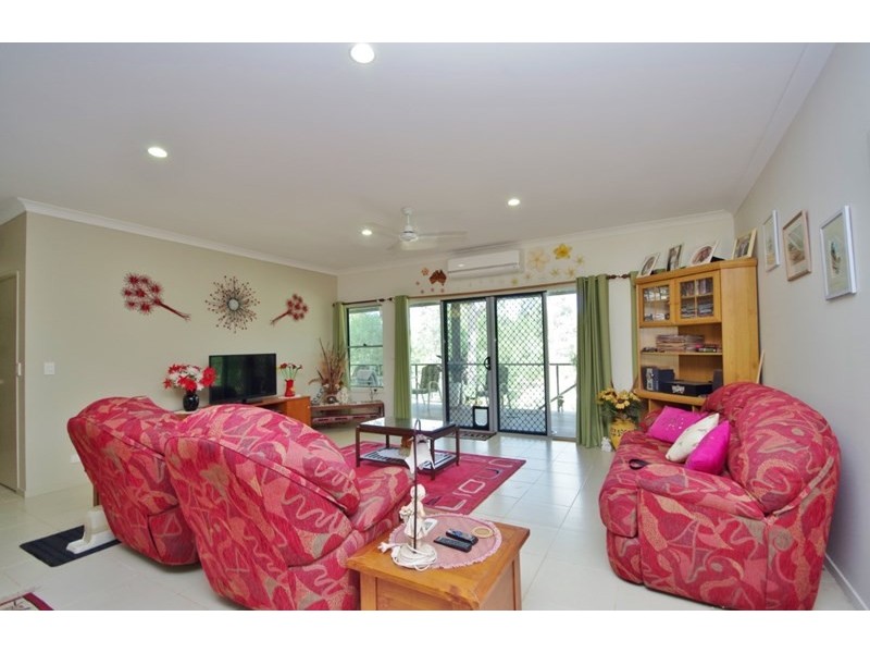 8 to 10 Peta Court, Cedar Vale QLD 4285