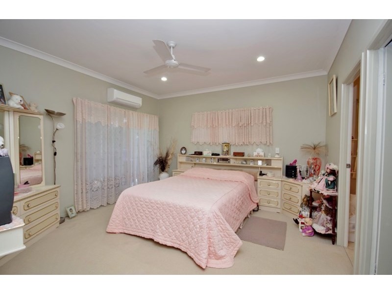 8 to 10 Peta Court, Cedar Vale QLD 4285