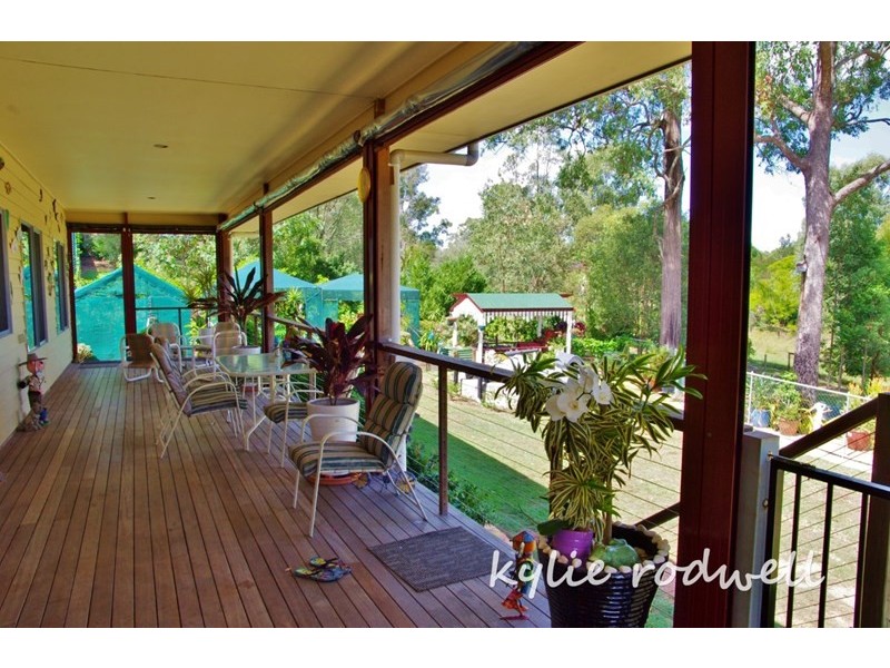 8 to 10 Peta Court, Cedar Vale QLD 4285