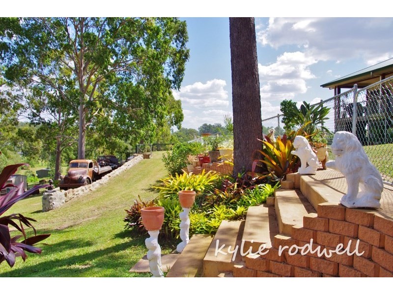 8 to 10 Peta Court, Cedar Vale QLD 4285