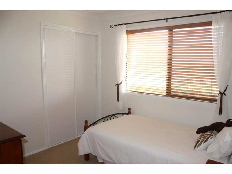 16 Kathleen Crescent, Beaudesert QLD 4285