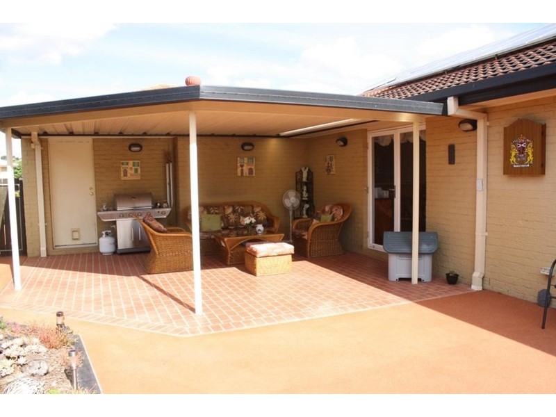 16 Kathleen Crescent, Beaudesert QLD 4285