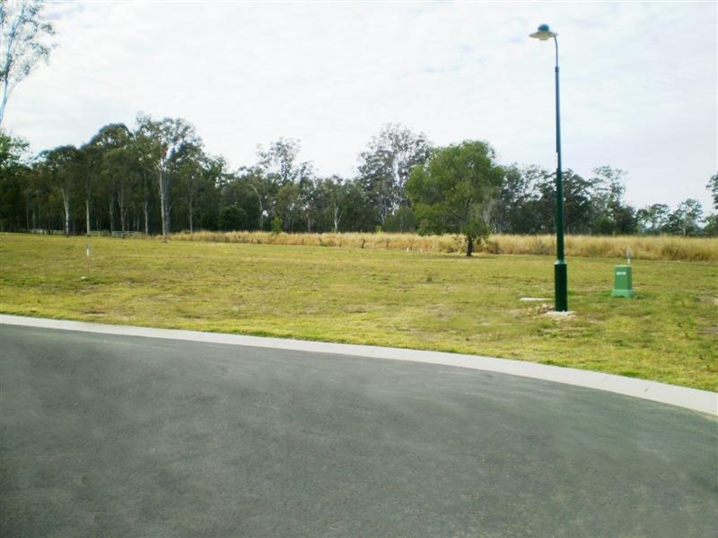 243 Halcot Court, Gleneagle QLD 4285