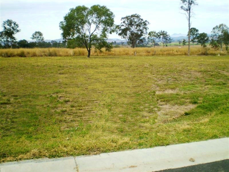 243 Halcot Court, Gleneagle QLD 4285