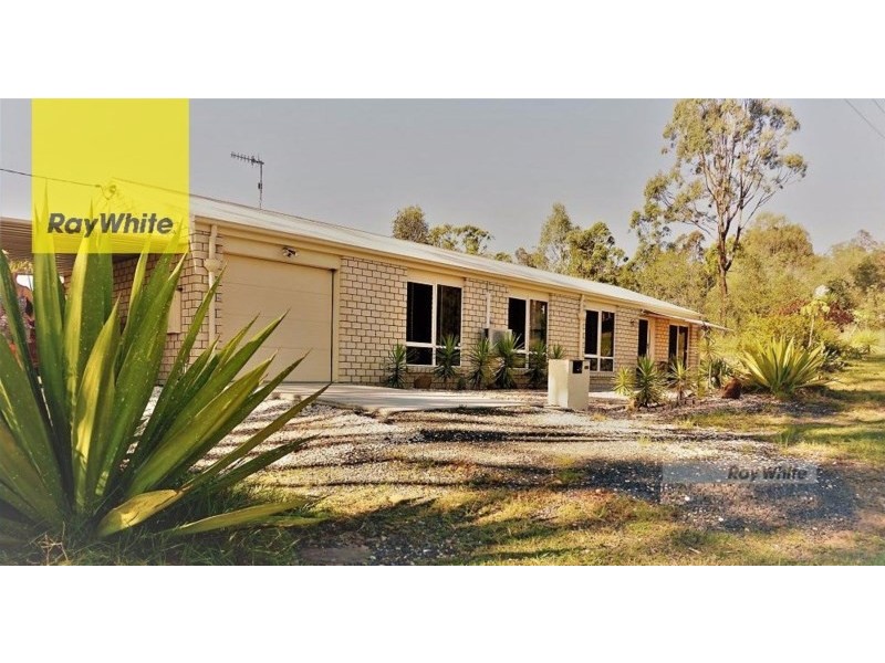 31-33 White Place, Kooralbyn QLD 4285