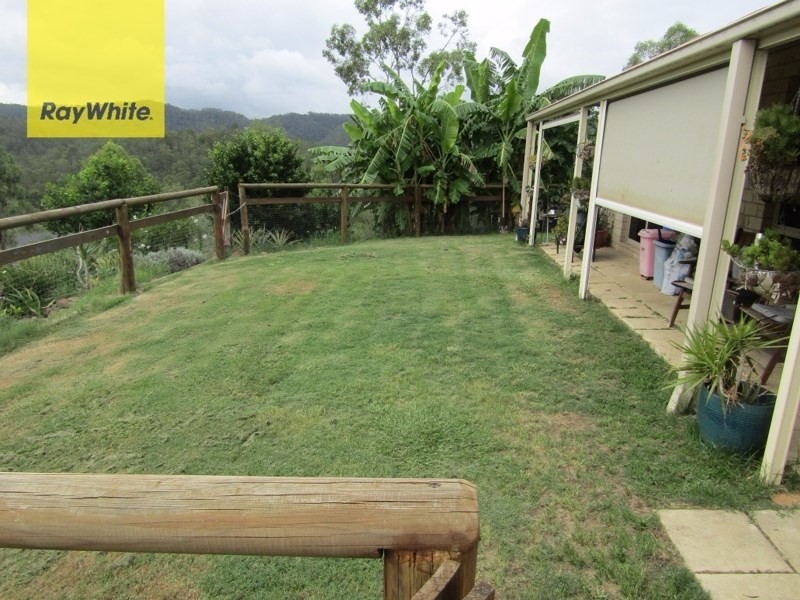 38 Hinchcliffe Drive, Kooralbyn QLD 4285