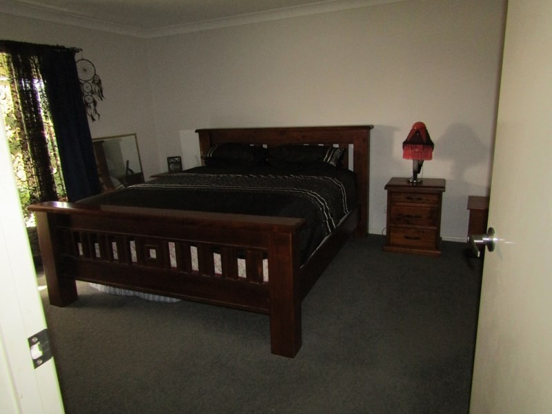 38 Hinchcliffe Drive, Kooralbyn QLD 4285