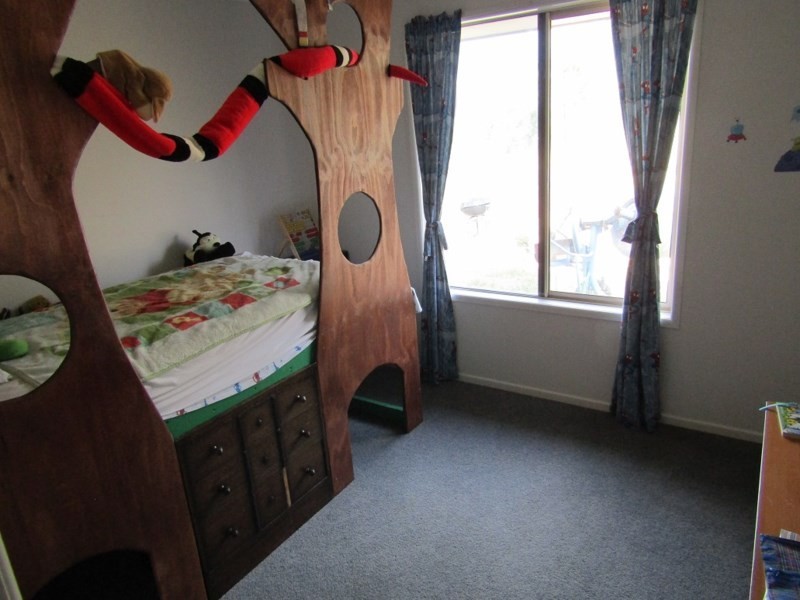 38 Hinchcliffe Drive, Kooralbyn QLD 4285