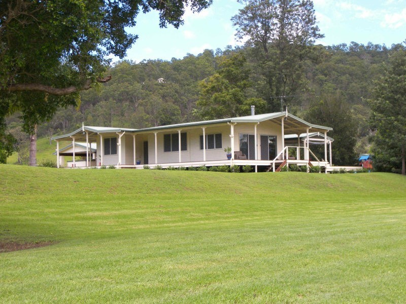 260 Sarabah Road, Canungra QLD 4275