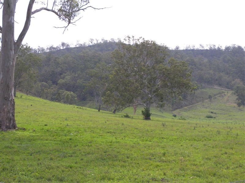 260 Sarabah Road, Canungra QLD 4275