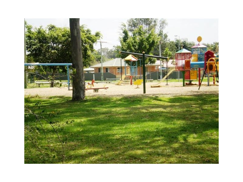 17 Keyes Street, Loganlea QLD 4131