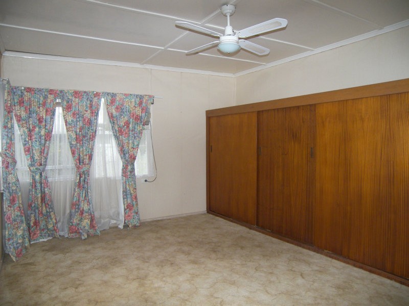 14 Pitt Street, Beaudesert QLD 4285