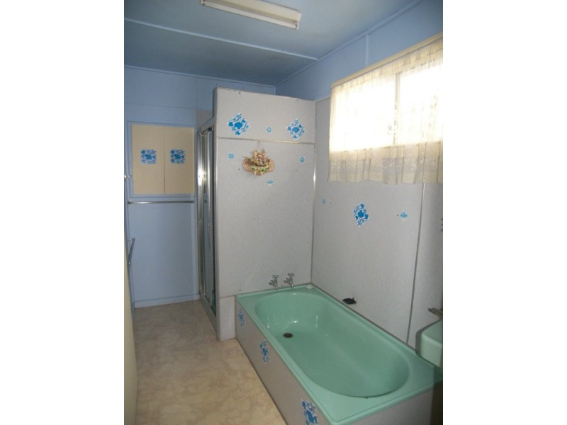 14 Pitt Street, Beaudesert QLD 4285