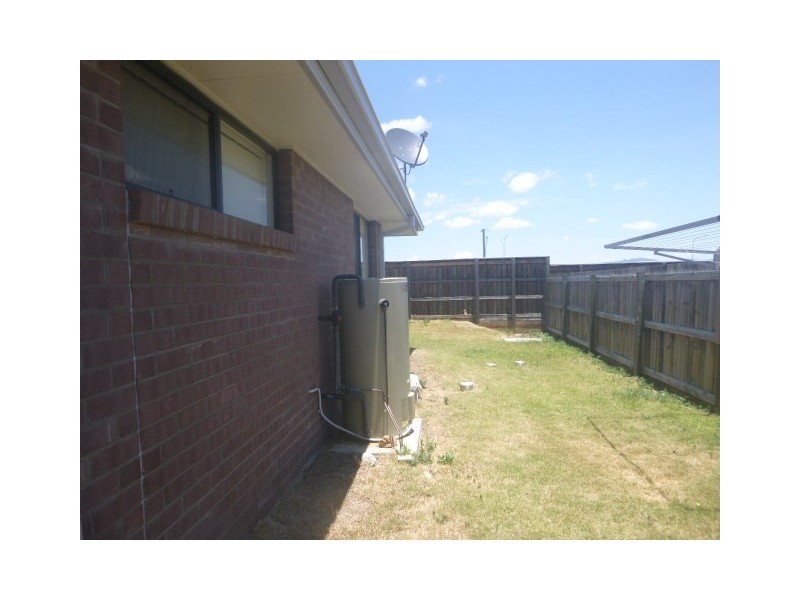 Gleneagle QLD 4285