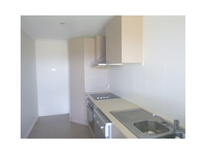 Gleneagle QLD 4285