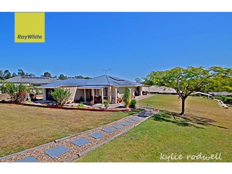 102 Carrigan Way, Gleneagle QLD 4285
