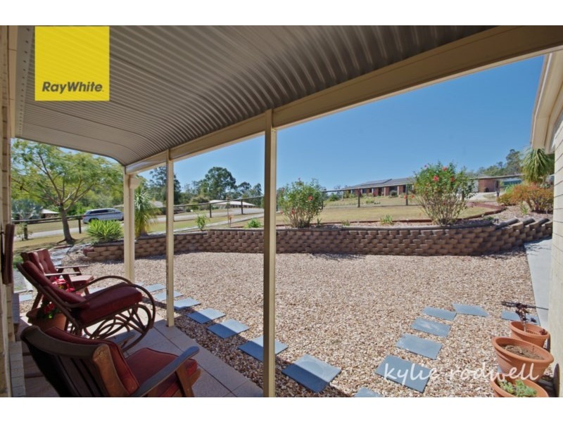 102 Carrigan Way, Gleneagle QLD 4285