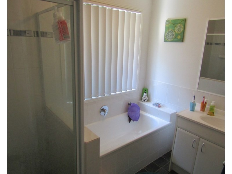 34 Hillside Crescent, Beaudesert QLD 4285