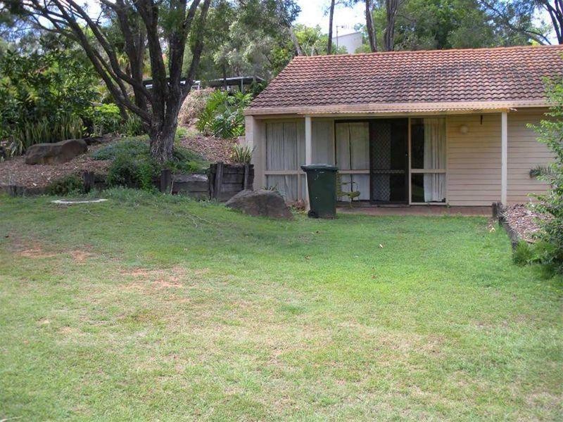 Unit 4 Yulgibar Close, Kooralbyn QLD 4285