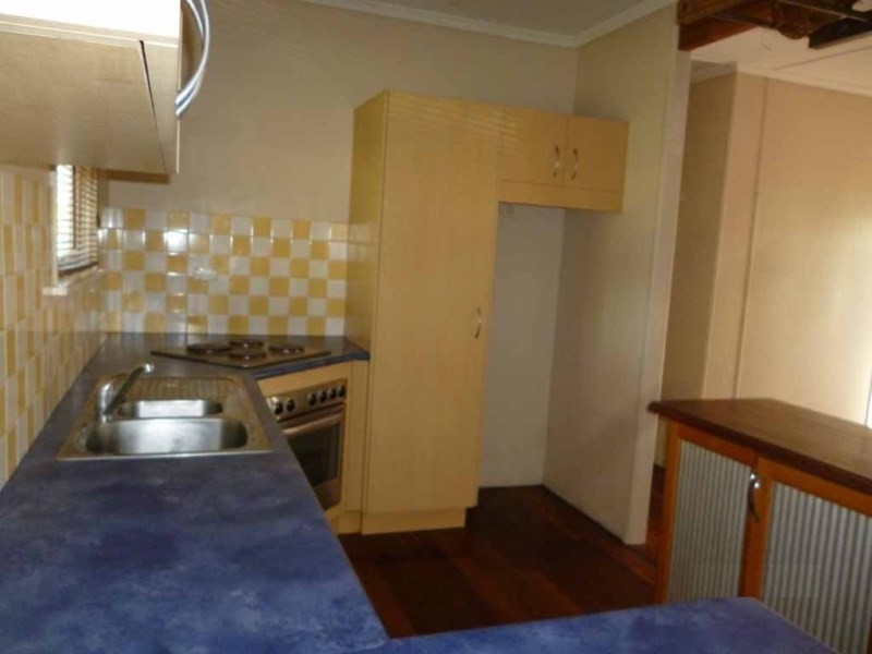 3 Kamarooka Street, Beaudesert QLD 4285