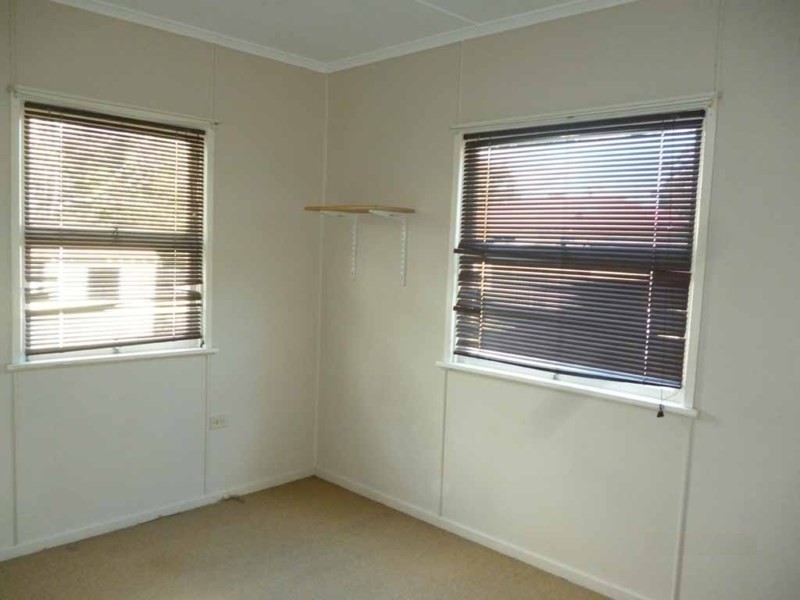 3 Kamarooka Street, Beaudesert QLD 4285