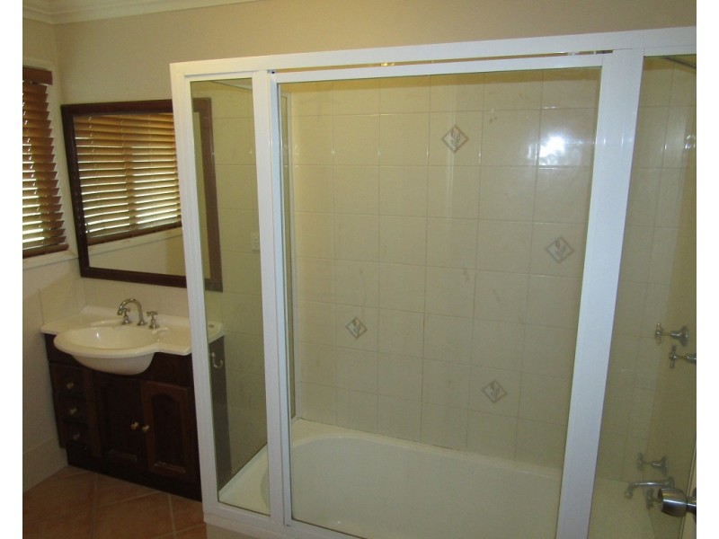 79-81 Von Nida Drive, Kooralbyn QLD 4285