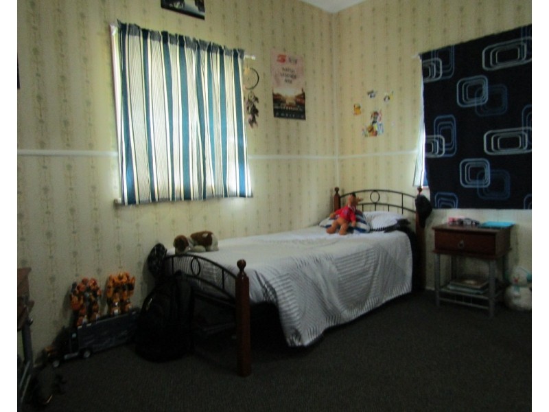 5 Audley Street, Beaudesert QLD 4285