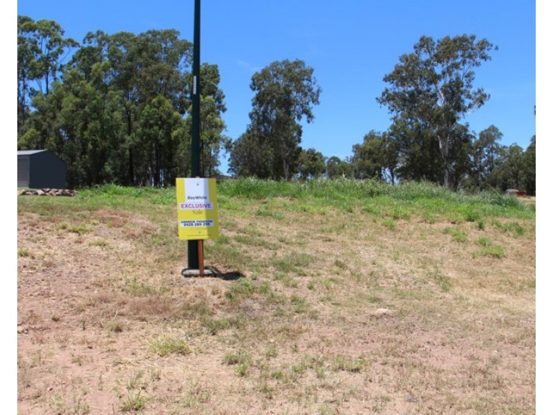 12 Camberwell Close, Gleneagle QLD 4285