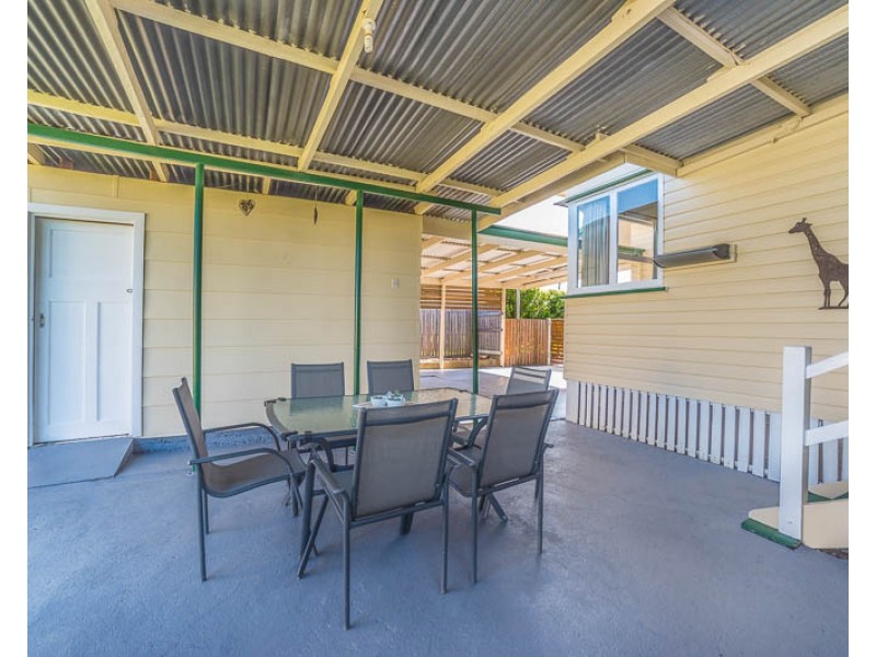 33 Boundary Street, Beaudesert QLD 4285