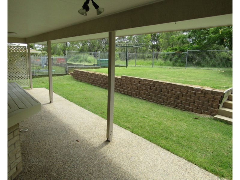 135 Brooklands Drive, Beaudesert QLD 4285