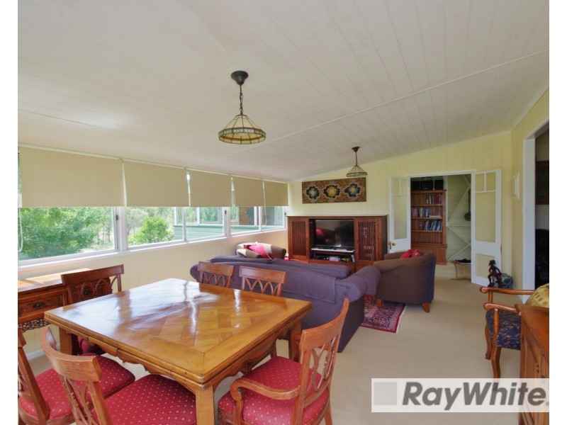 1017 Carneys Creek Road, Croftby QLD 4310