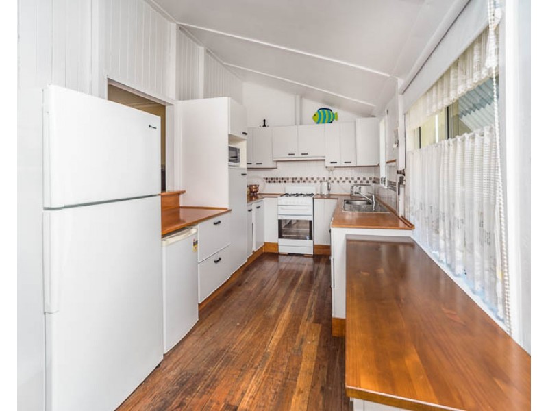 8 Ecole Street, Beaudesert QLD 4285