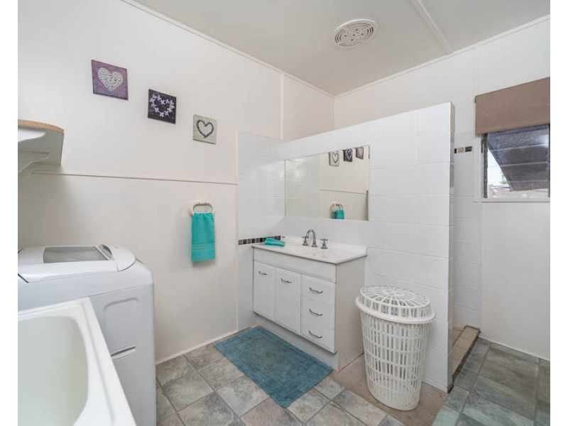 8 Ecole Street, Beaudesert QLD 4285