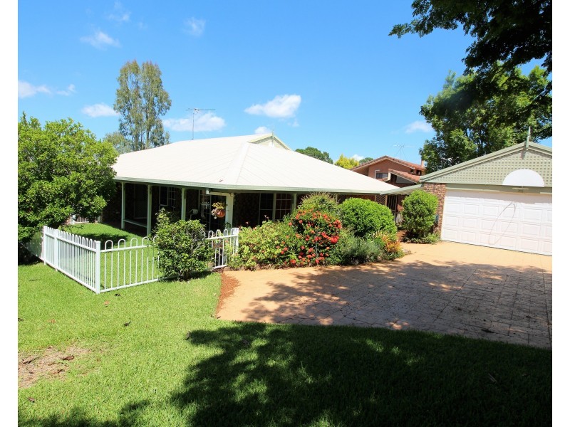 14 Corsa Street, Beaudesert QLD 4285