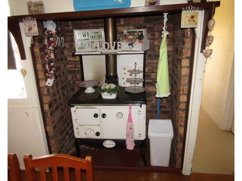 2020 Christmas Creek Road, Lamington QLD 4285