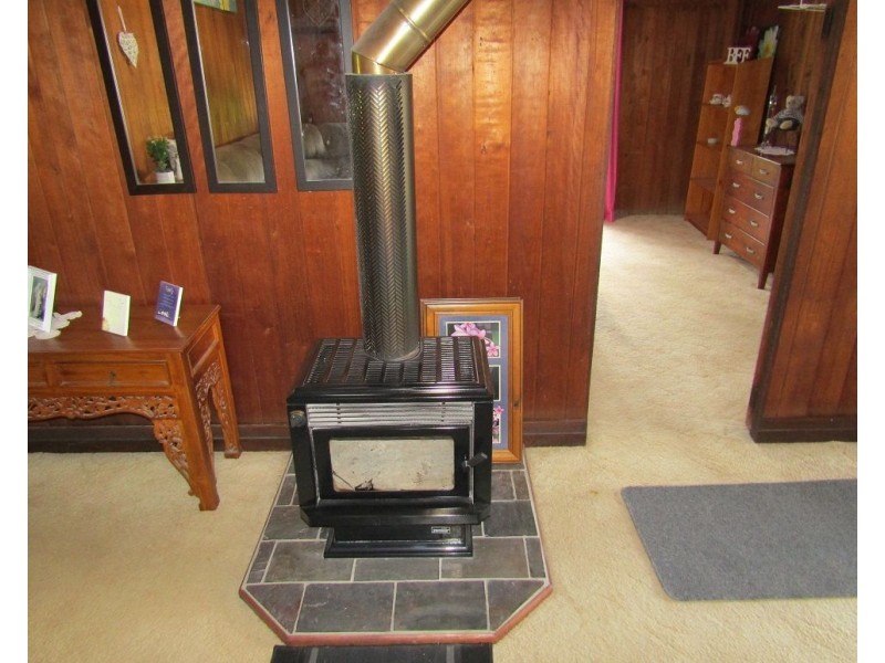 2020 Christmas Creek Road, Lamington QLD 4285