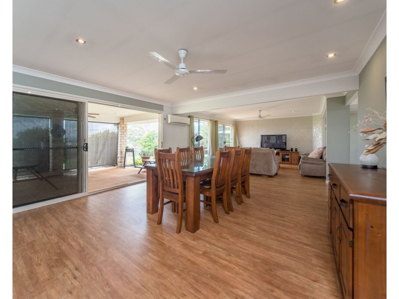 8-10 Halcot Court, Gleneagle QLD 4285