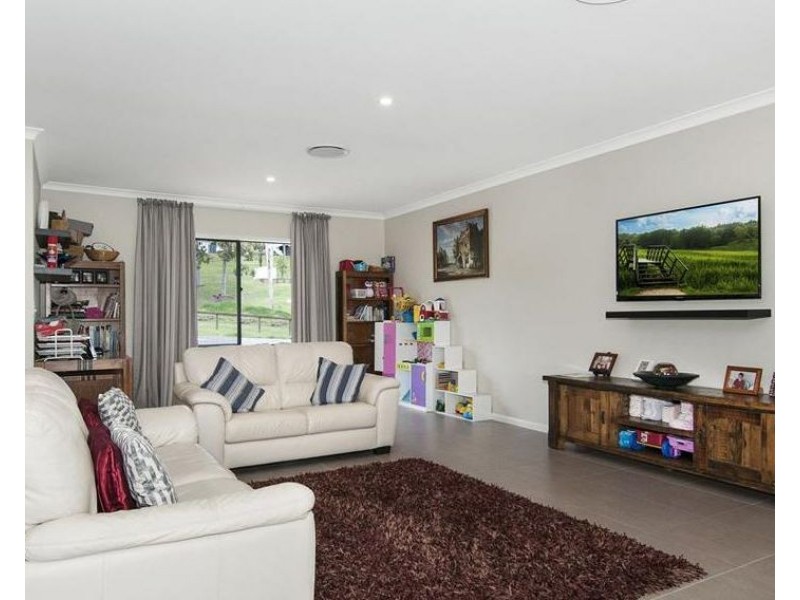 1-13 BREDALBANE Street, Mundoolun QLD 4285