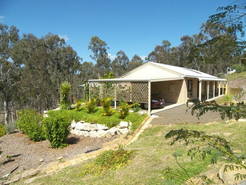 69-71 Scarvell Place, Kooralbyn QLD 4285