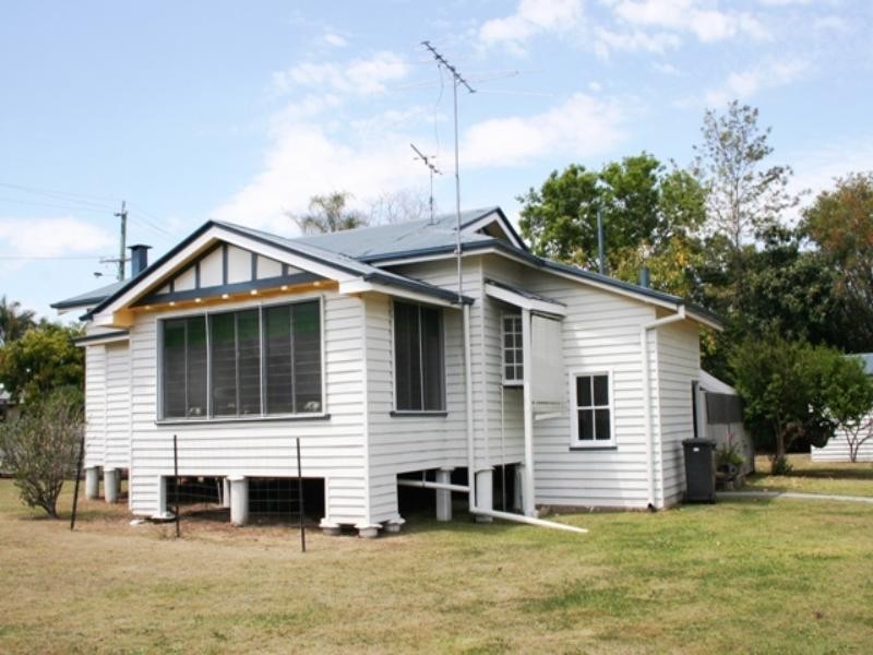 32 Anna Street, Beaudesert QLD 4285